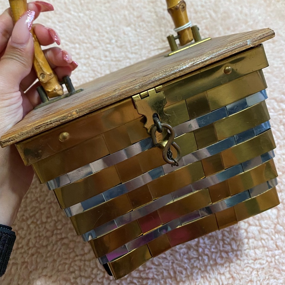 Vintage 1950s woven Bamboo handle purse